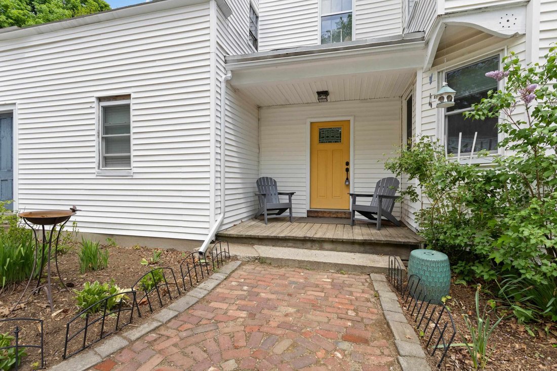 House in Dover, New Hampshire, United States 3 - 18049597