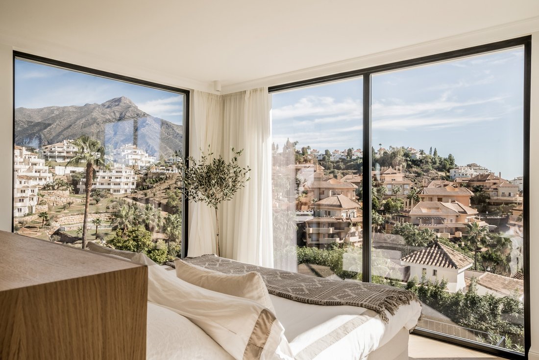 Villa in Nueva Andalucia, Marbella, Spain 2 - 13468586