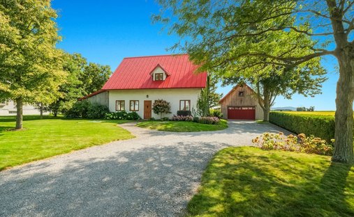 Casa en Saint-Hyacinthe, Quebec, Canadá 1