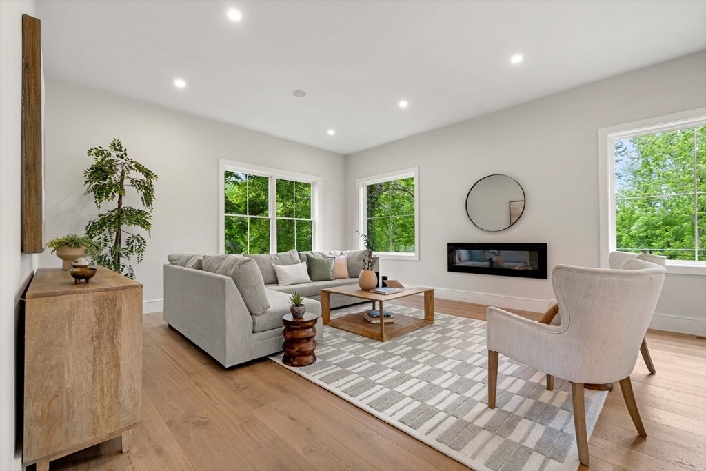 House in Lexington, Massachusetts, United States 4 - 18049344