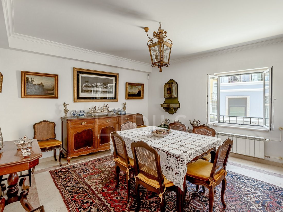 House in Paco de Arcos, Lisbon, Portugal 3 - 18038772
