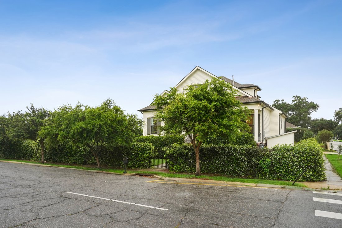 House in New Orleans, Louisiana, United States 4 - 18039623