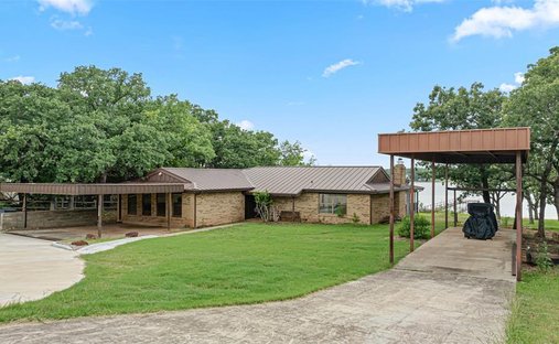 House in Nocona, Texas, United States 1