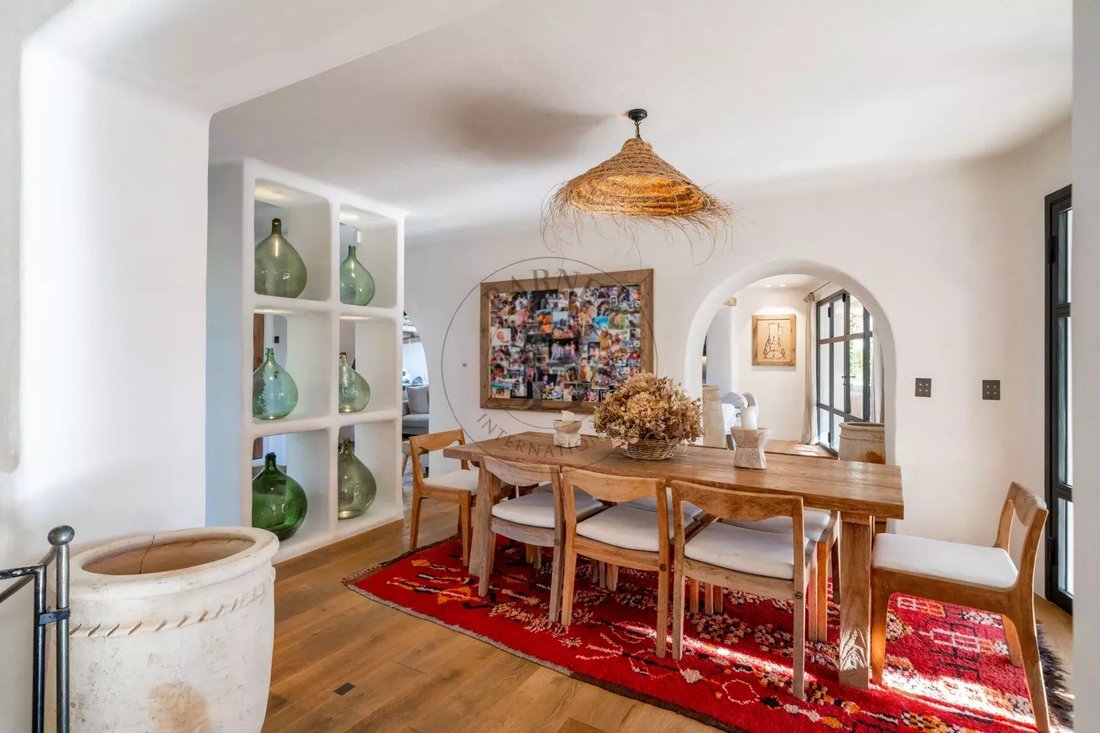 Villa in Mougins, Provence-Alpes-Côte d'Azur, France 5 - 17042725