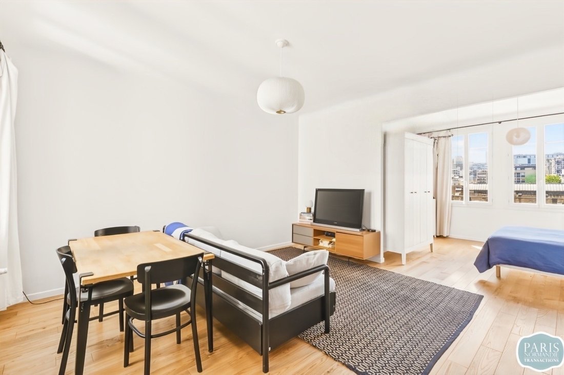 Apartment in Pereire-Malesherbes, Paris 17e Arrondissement, Paris 1 - 18037251
