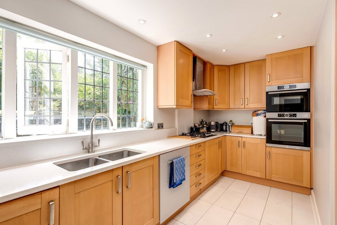 Haus in Temple Fortune, London Borough of Barnet, England 4 - 18040269
