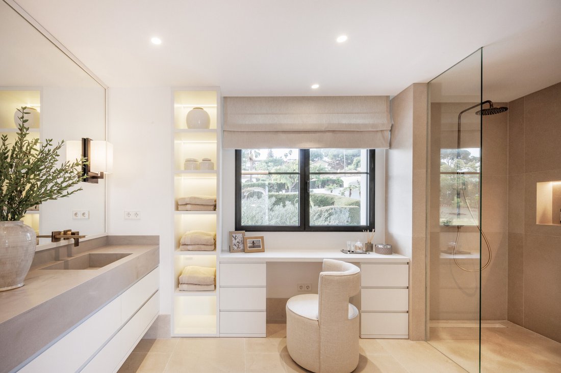 Villa in Nueva Andalucia, Marbella, Spain 5 - 13716603