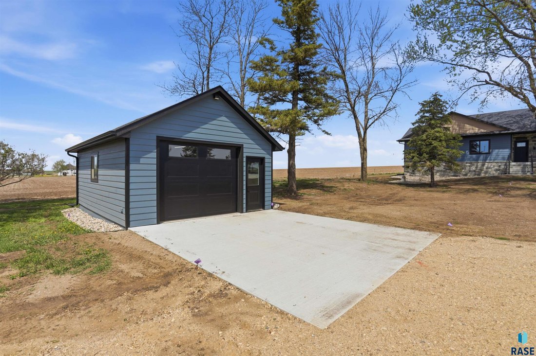 House in Beaver Creek, Minnesota, United States 3 - 18048995
