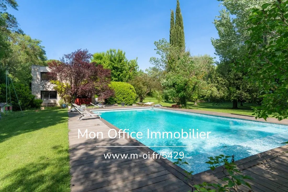 House in Bouc-Bel-Air, Provence-Alpes-Côte d'Azur, France 1 - 18048729