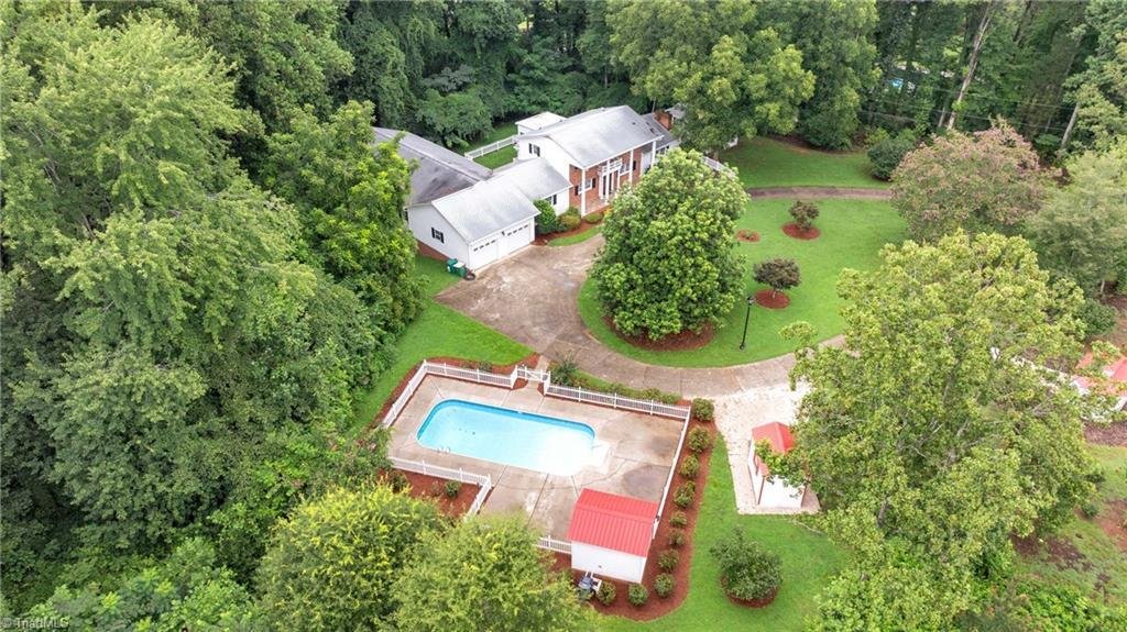 House in Walkertown, North Carolina, United States 3 - 18040289
