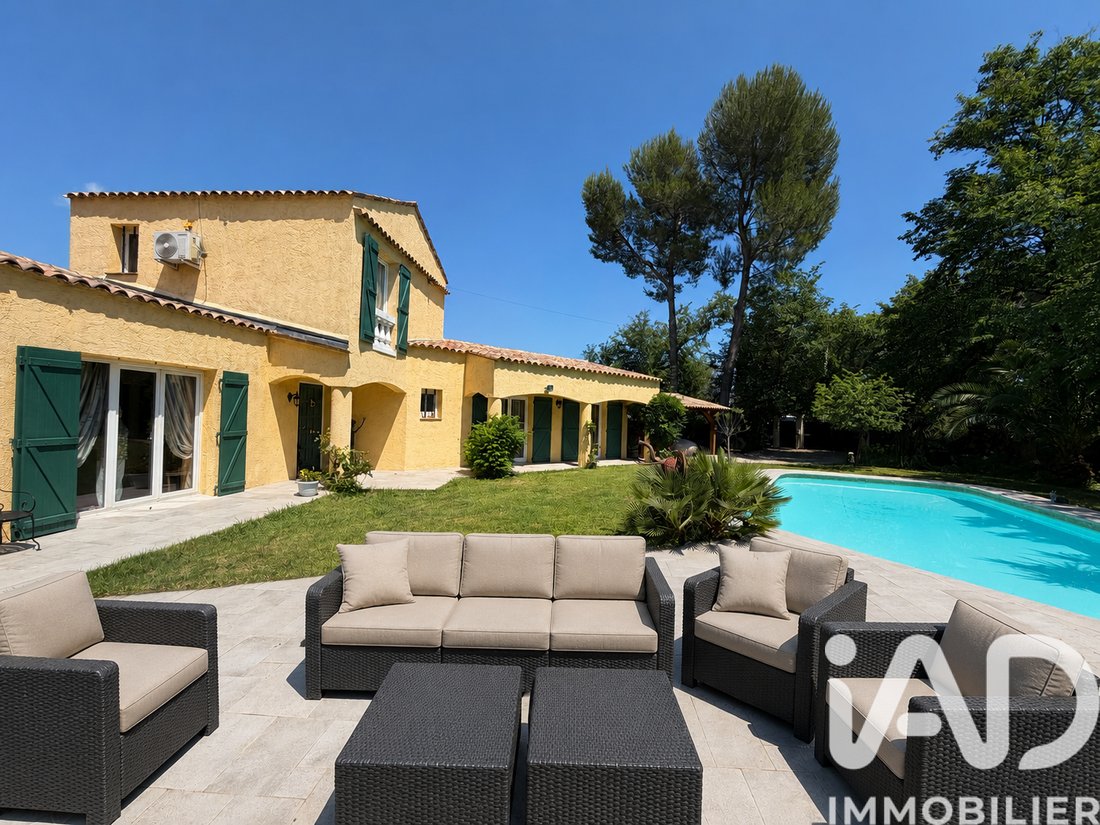 House in Le Rouret, Provence-Alpes-Côte d'Azur, France 3 - 18046390