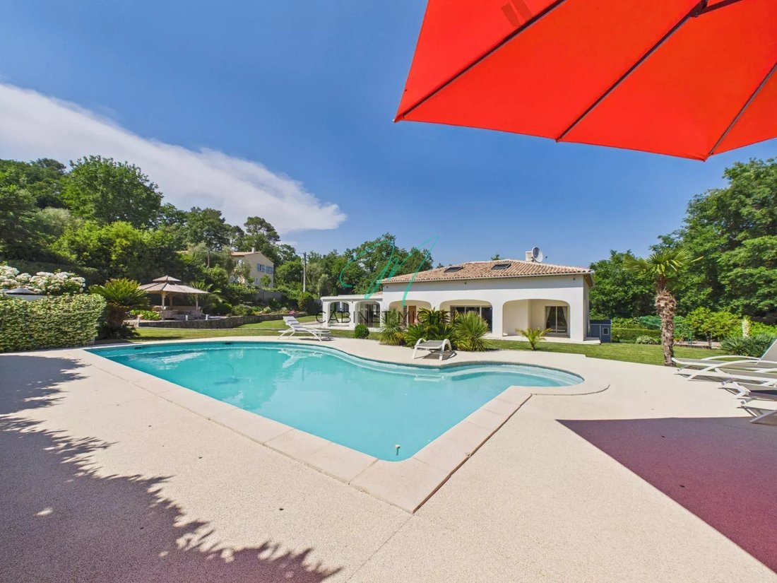 Villa in Opio, Provence-Alpes-Côte d'Azur, France 1 - 18037993
