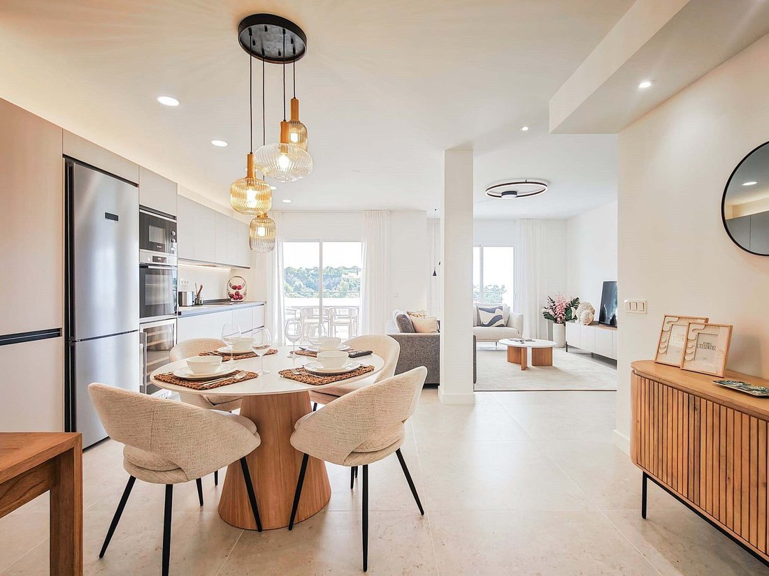 Apartment in Benahavis, Andalusia, Spain 3 - 18040299