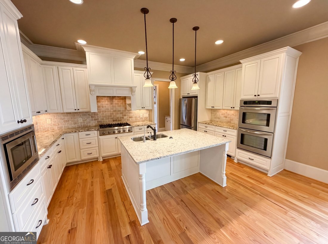 House in Suwanee, Georgia, United States 2 - 18041975