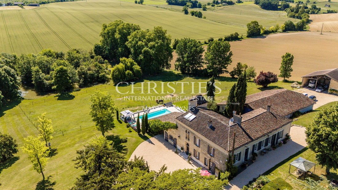 House in Lauzun, Nouvelle-Aquitaine, France 5 - 18038632