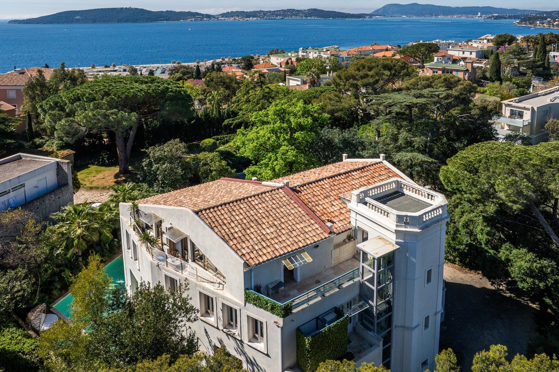 House in Toulon, Provence-Alpes-Côte d'Azur, France 4 - 18039924
