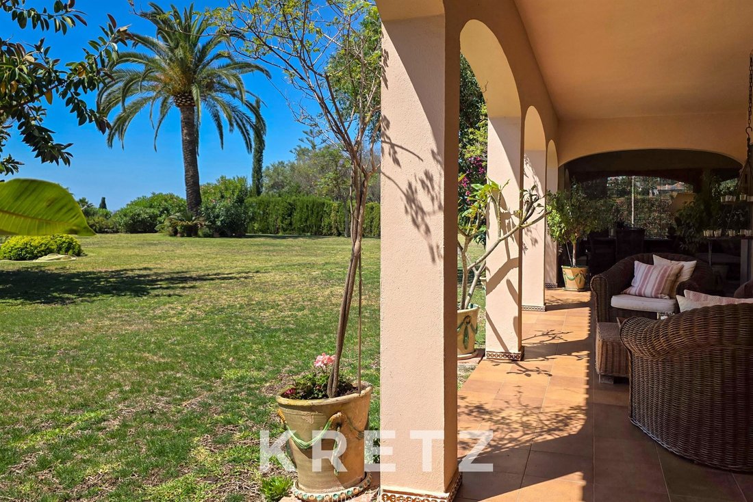 House in La Quinta, Benahavis, Andalusia 4 - 18038622