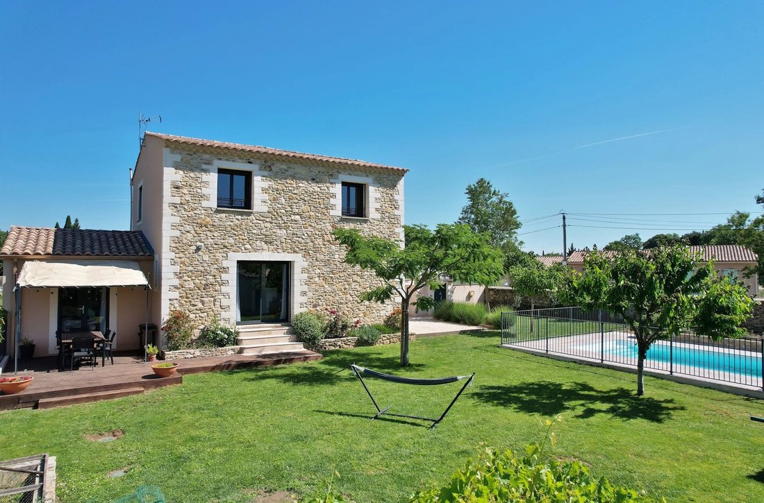 Villa in Uzès, Occitania, France 1 - 18038304