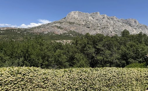House in Saint-Antonin-sur-Bayon, Provence-Alpes-Côte d'Azur, France 1