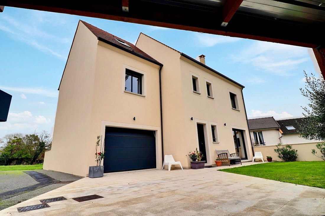 House in Mareil-Marly, Ile-de-France, France 1 - 16795822