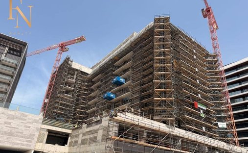 Apartment in Hadaeq Sheikh Mohammed Bin Rashid, Dubai, United Arab Emirates 1