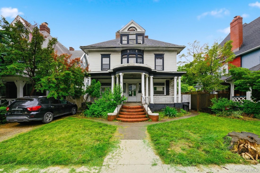 House in New York, New York, United States 1 - 18036510