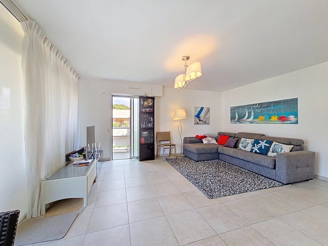 Apartment in Ponteil, Antibes, France 3 - 18042521