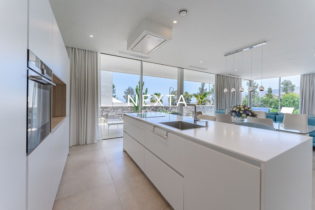Chalet in Guia de Isora, Canary Islands, Spain 3 - 18036168