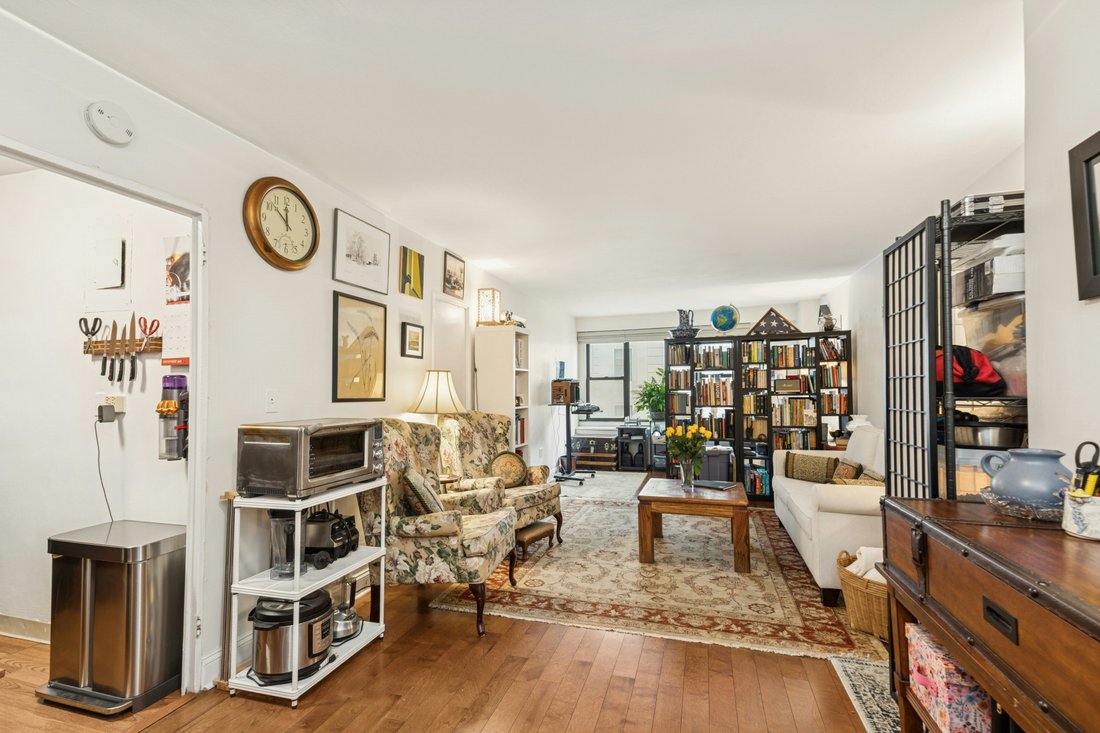Co Op in New York, New York, United States 1 - 16867459
