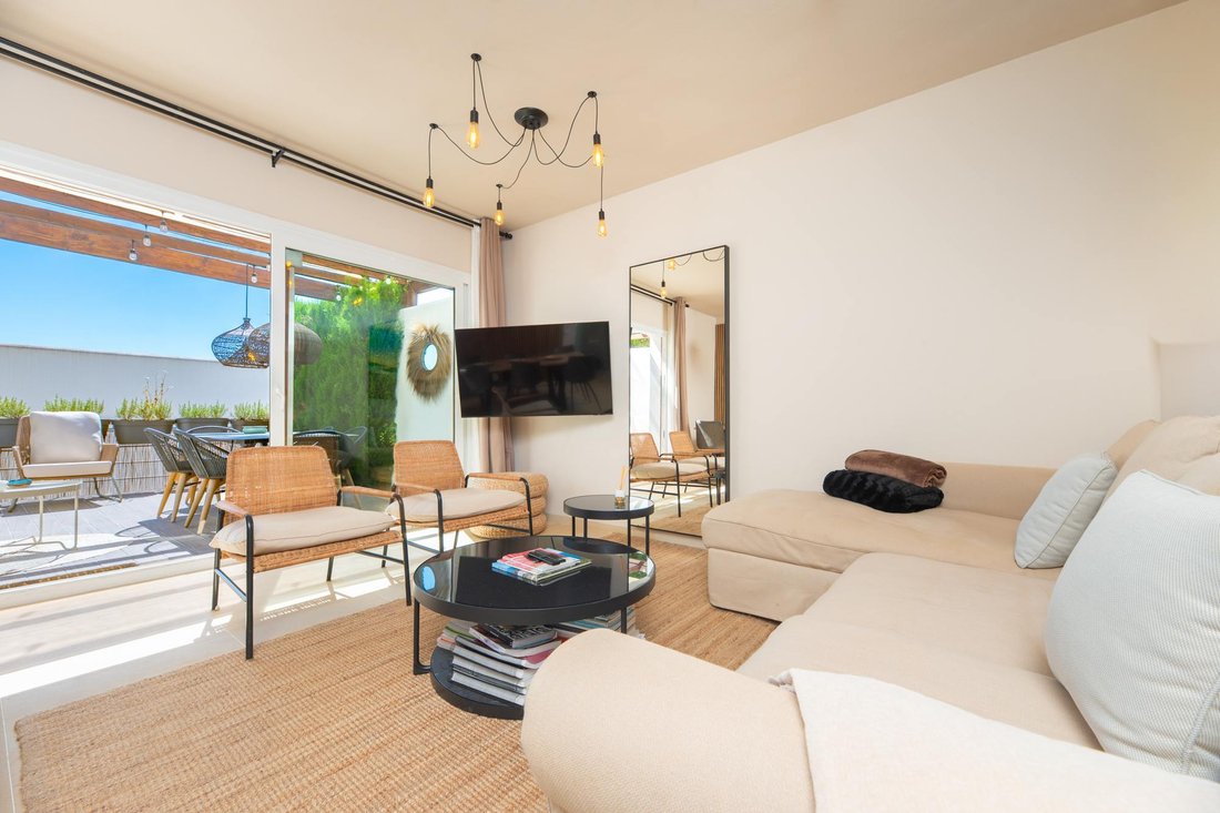 Villa in Cala Llonga, Ibiza, Santa Eularia des Riu, Balearic Islands 4 - 18036788
