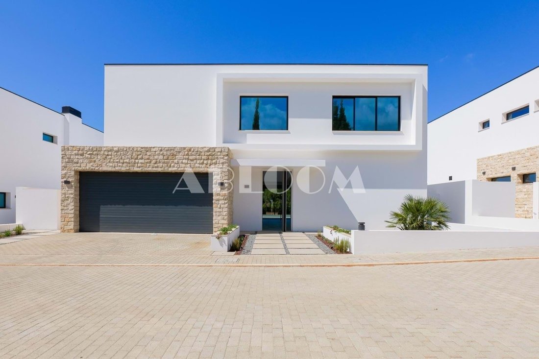 Villa in Vilamoura, Quarteira, Algarve 4 - 18039261