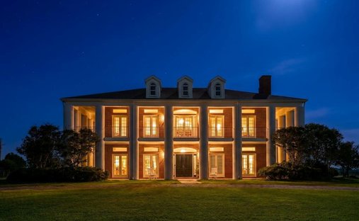 House in Lantana, Texas, United States 1