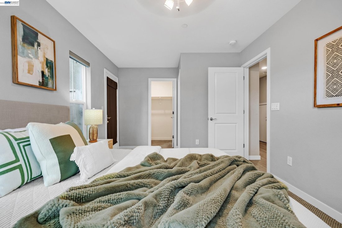 House in Hayward, California, United States 4 - 18049359