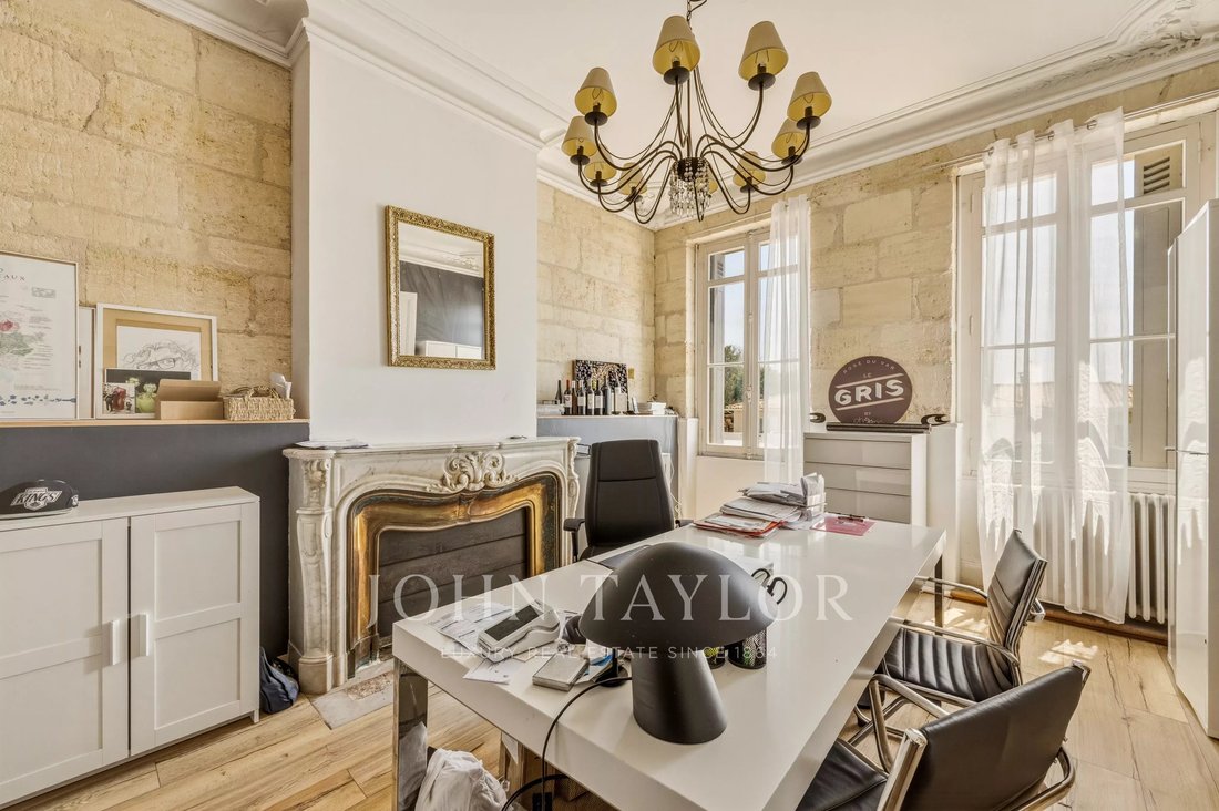 House in Hôtel de Ville-Quinconce-Saint Seurin-Fondaudège, Bordeaux, France 5 - 18038575