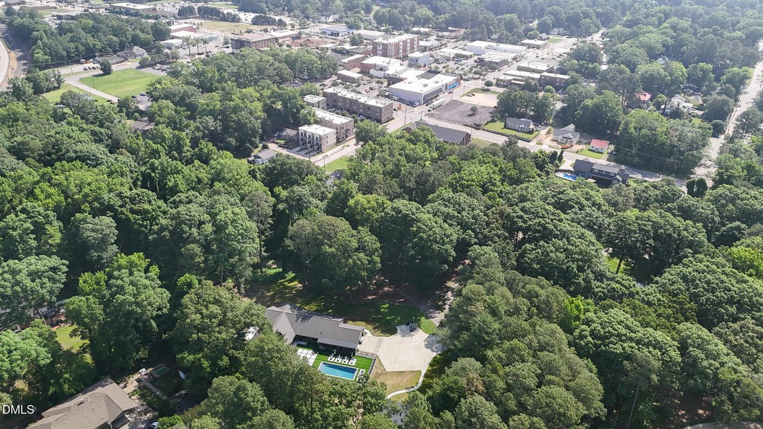 House in Fuquay-Varina, North Carolina, United States 3 - 18041930