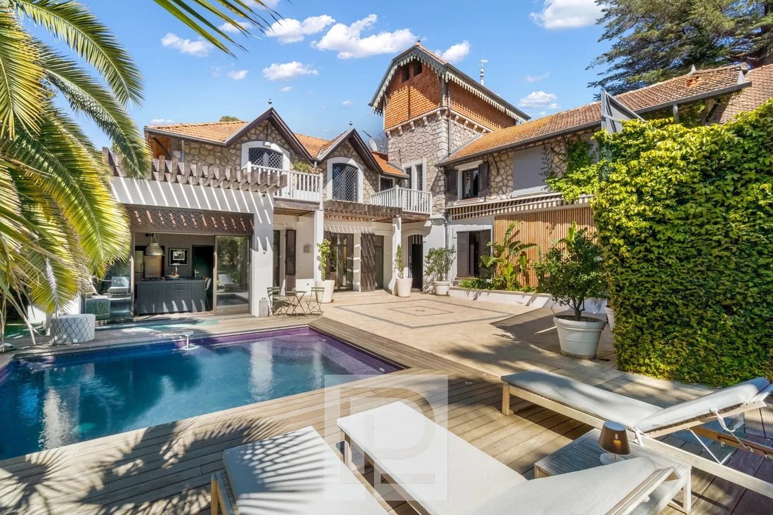 House in Cannes, Provence-Alpes-Côte d'Azur, France 1 - 18038218