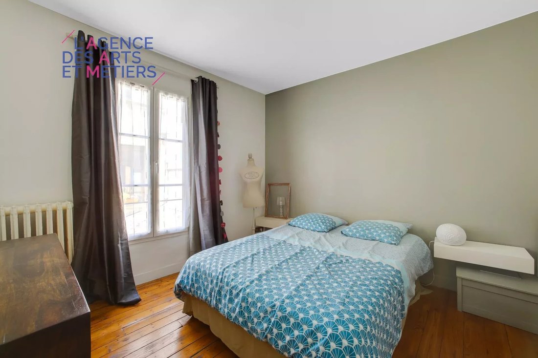 Apartment in Batignolles-Cardinet, Paris 17e Arrondissement, Paris 5 - 18038275