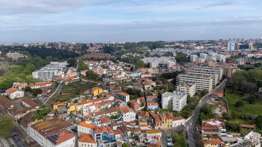 Villa in Lordelo do Ouro e Massarelos, Porto District, Portugal 5 - 15646967