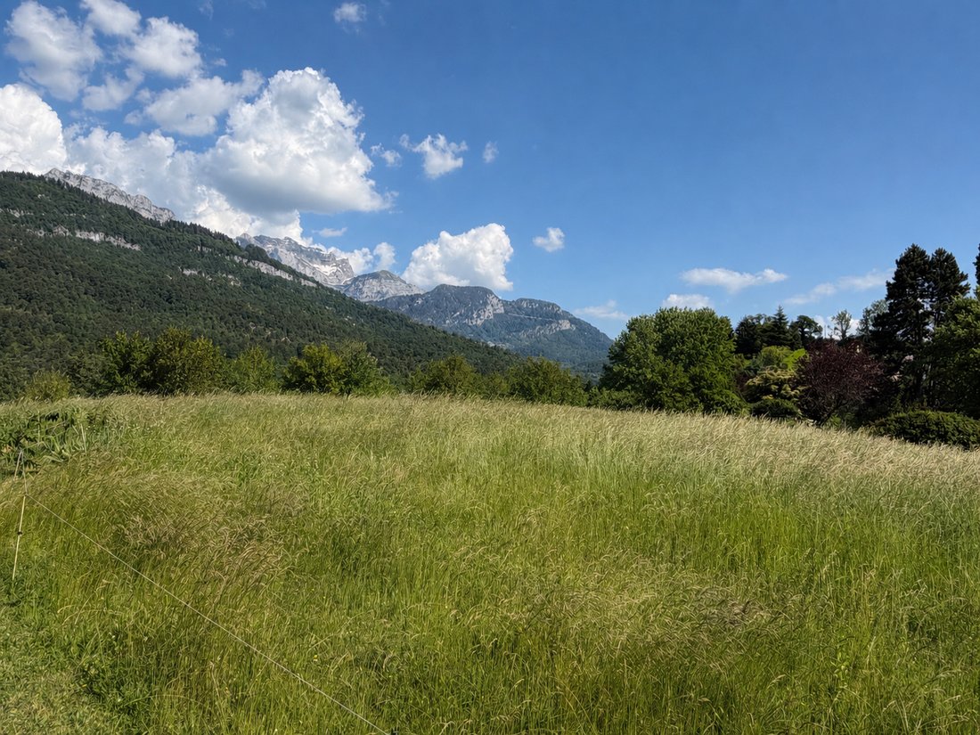 Land in Menthon-Saint-Bernard, Auvergne-Rhône-Alpes, France 2 - 18037390