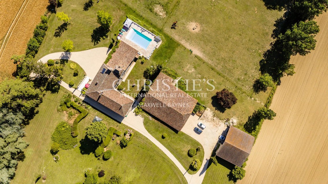 House in Lauzun, Nouvelle-Aquitaine, France 3 - 18038632