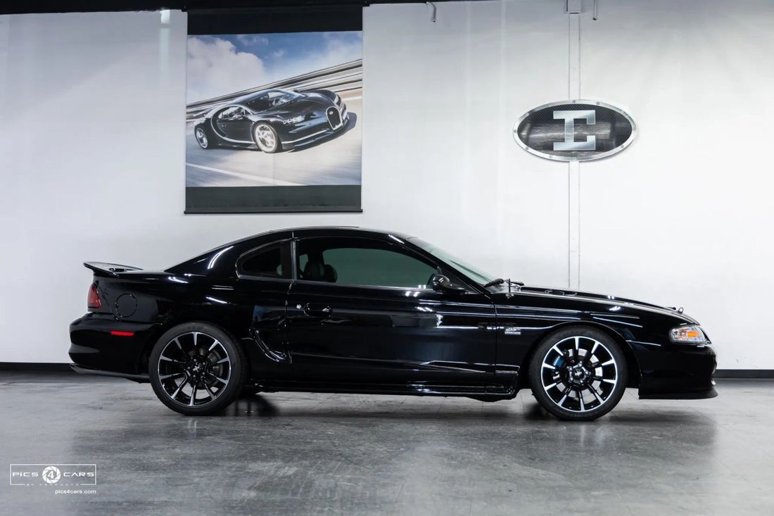 Coupe in San Diego, CA, United States 3 - 18050429