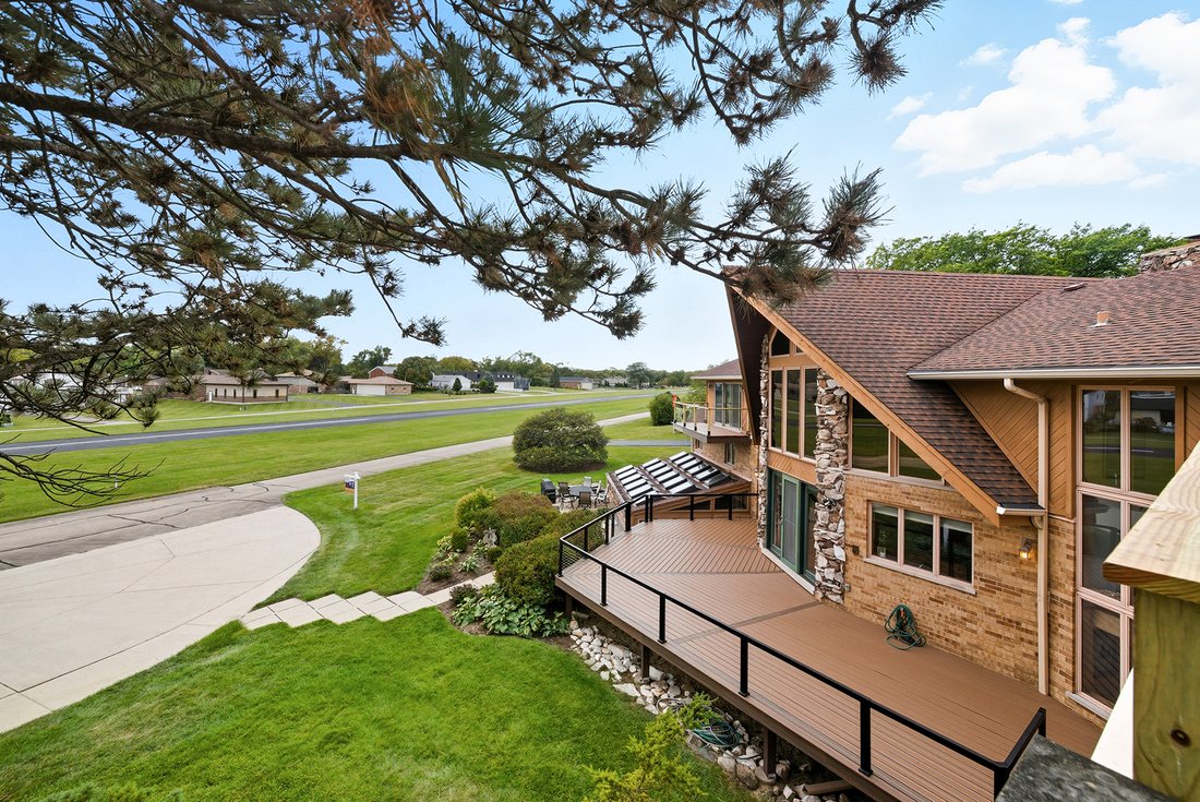 House in Downers Grove, Illinois, United States 4 - 18049852