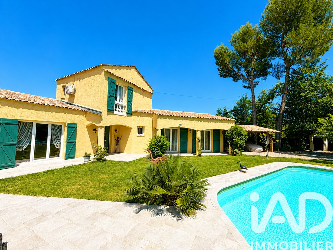 House in Le Rouret, Provence-Alpes-Côte d'Azur, France 2 - 18046390
