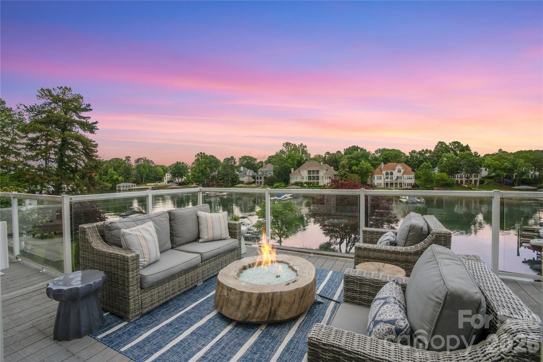 House in Cornelius, North Carolina, United States 3 - 18045105