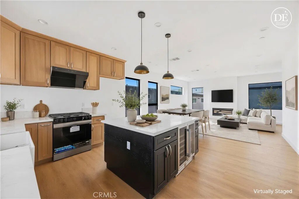Condo in Los Angeles, California, United States 2 - 17307589