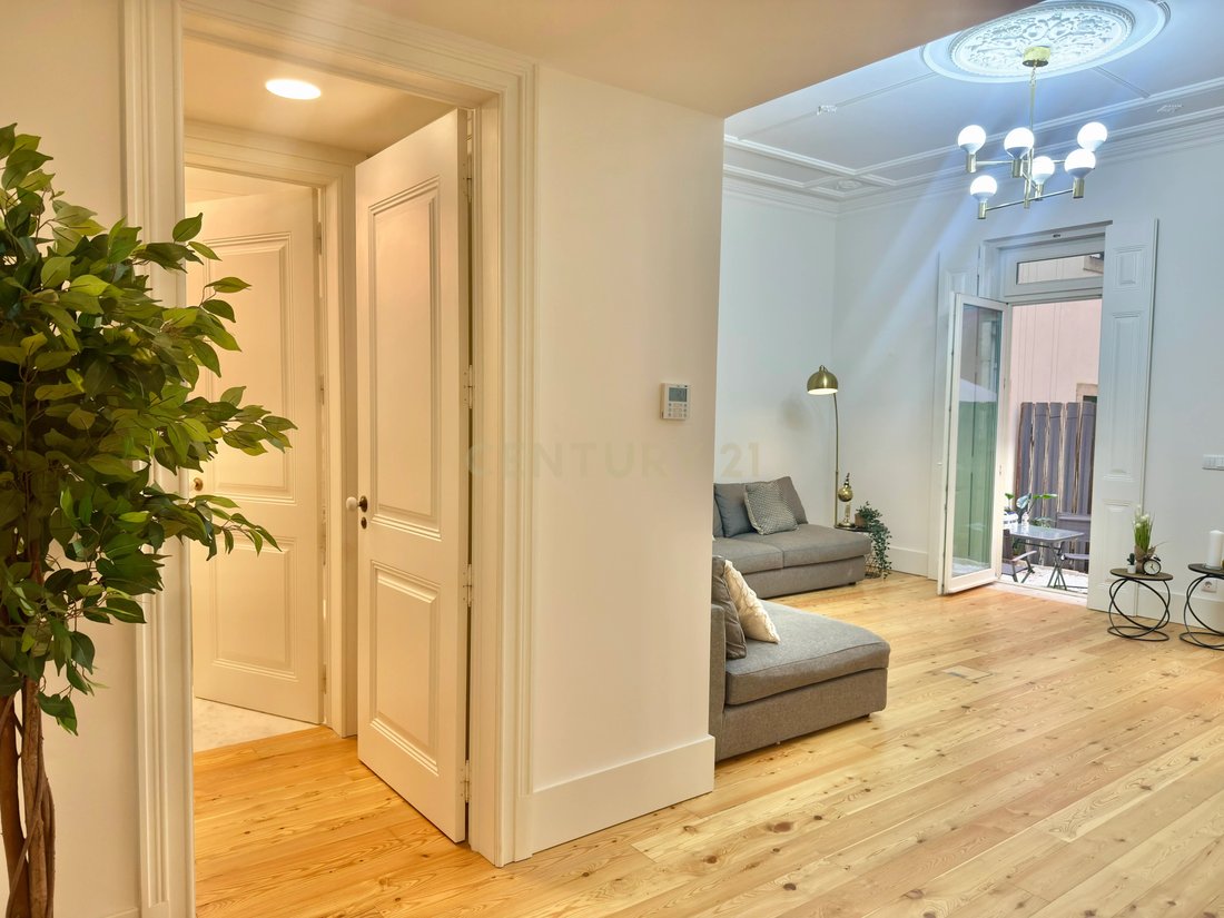 Apartment in Santo Antonio, Lisbon, Portugal 2 - 17416175