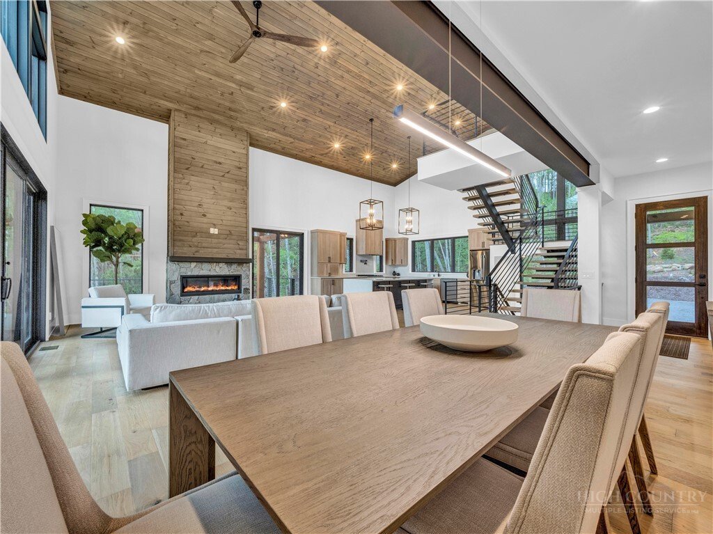 House in Elk Park, North Carolina, United States 5 - 18045098