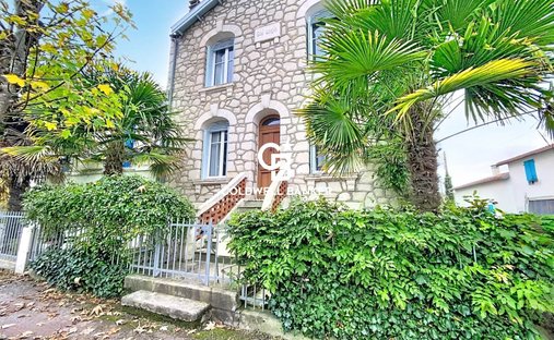 Townhouse in Fouras, Nouvelle-Aquitaine, France 1