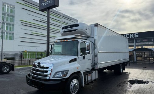 2020 Hino 338 338 in Miami, FL, United States 1