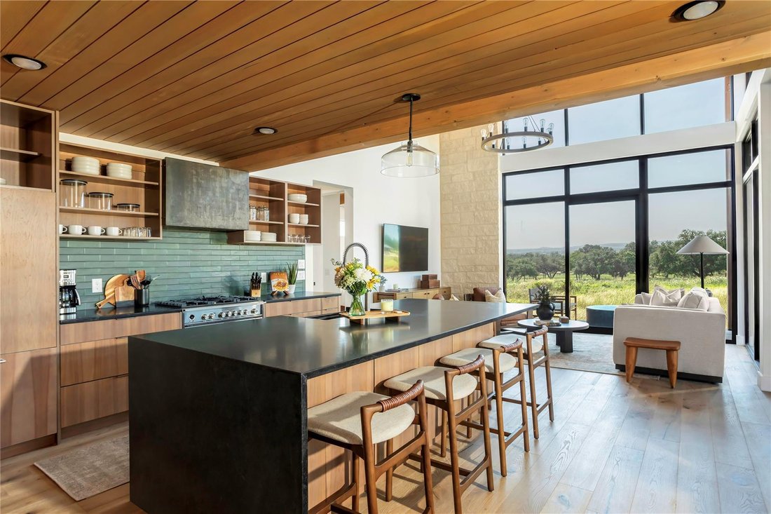 Condo in Hye, Texas, United States 1 - 18046619